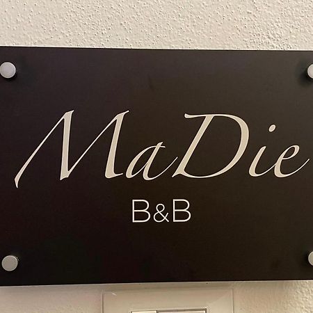 B&B Madie Castelsardo Bagian luar foto