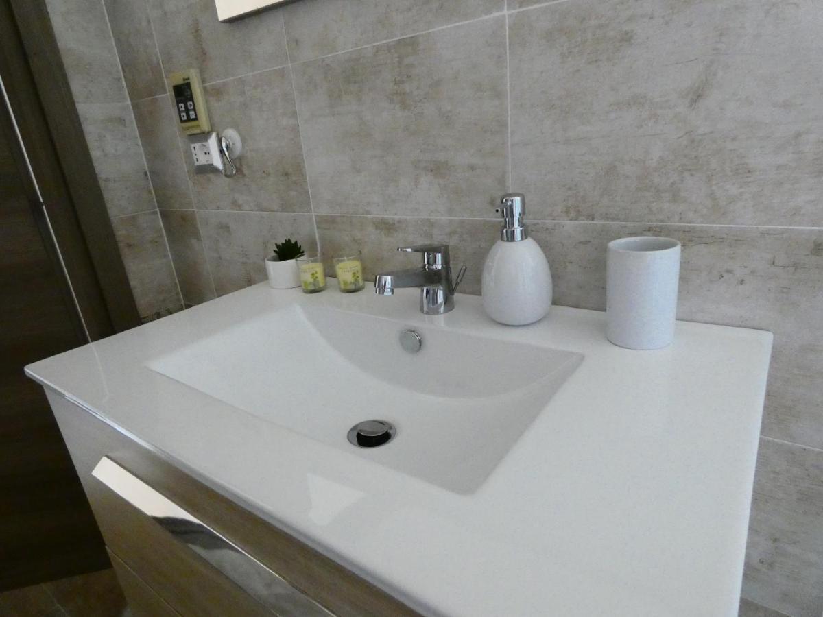 B&B Madie Castelsardo Bagian luar foto